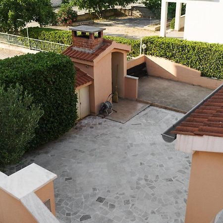 Apartmani Nedoklan Srima Exterior foto