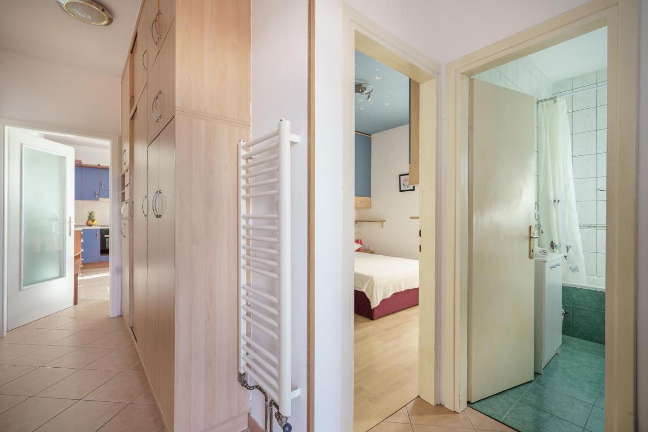 Apartmani Nedoklan Srima Exterior foto